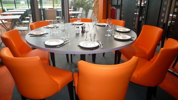 Salle Restaurant L'exception - Table Ronde